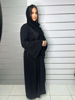 Lade das Bild in den Galerie-Viewer, Abaya Warda
