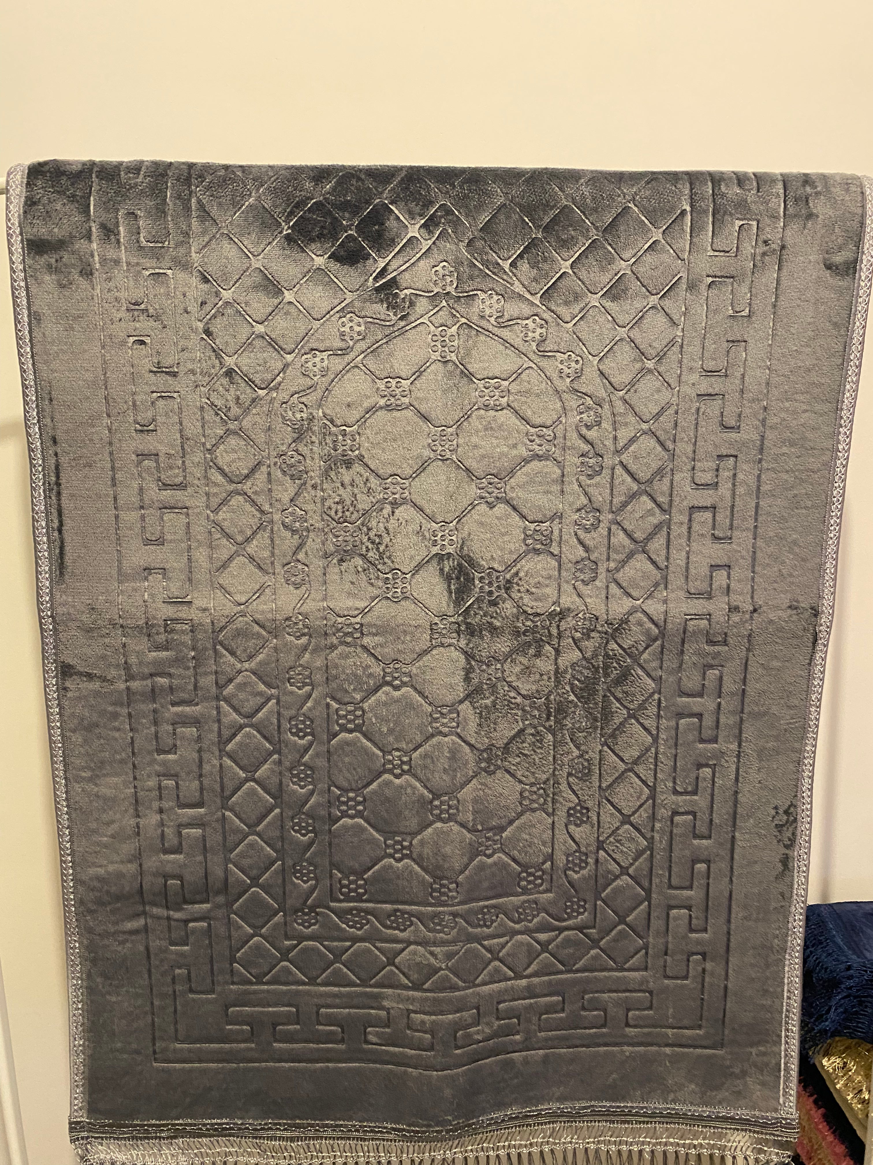 TAPIS GRIS PRIÈRE PRÉNOM PERSONNALISABLE