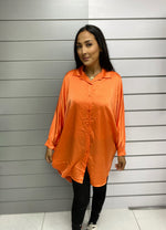 Lade das Bild in den Galerie-Viewer, Chemise satiné orange fluo
